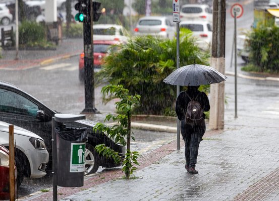 Chance de El Niño muito forte sobe para 81%, diz NOAA