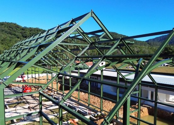 Após Processo Administrativo, penalidades e multa por descumprimento do contrato, Prefeitura extingue contrato com empresa responsável pela obra do Palácio das Orquídeas