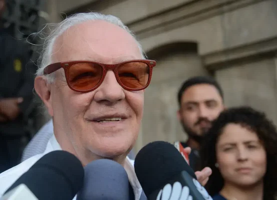 Ator Ney Latorraca morre aos 80 anos no Rio de Janeiro