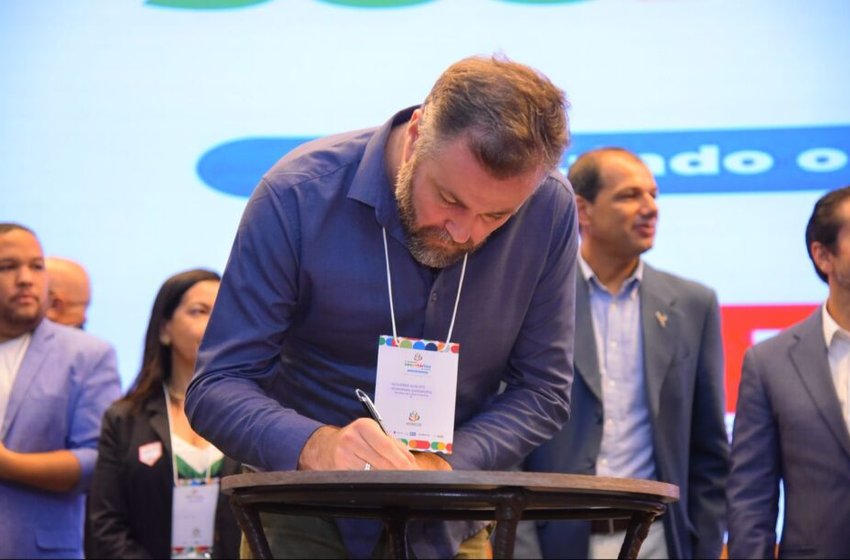 Joinville é reconhecida pela atuação e secretário é eleito vice-presidente da Associação Nacional de Turismo