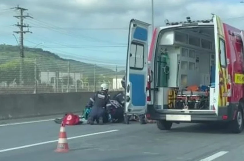 Acidente na BR-280 em Guaramirim mata motociclista e pedestre