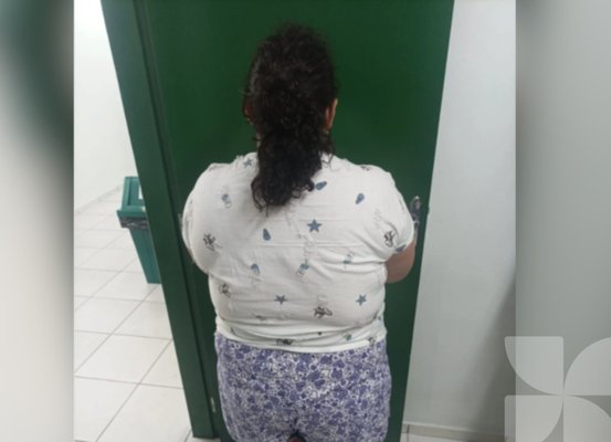 Mulher de 37 anos é presa em Joinville por se passar por adolescente de 12
