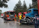 Mulher morre em acidente entre BMW e caminhão em São Bento do Sul