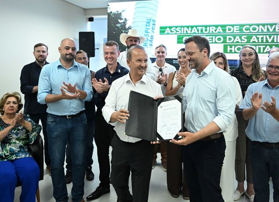 No aniversário de Joinville, Governo do Estado assina convênios que somam R$ 53 milhões para a Saúde