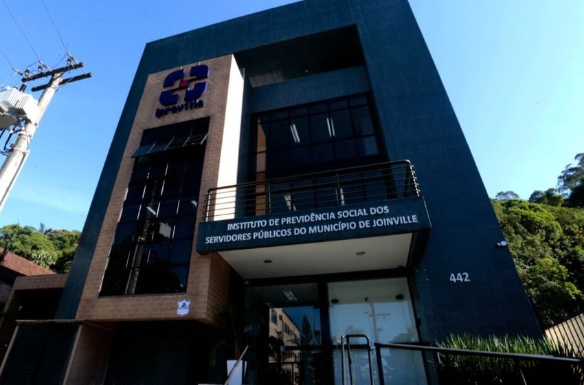Prefeitura de Joinville inaugura nova sede do Ipreville e comemora reversão do déficit atuarial