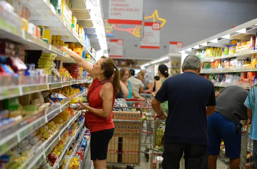 Prévia da inflação de fevereiro é de 1,23%