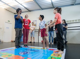 Projeto de Joinville contemplado pelo Programa de Incentivo à Cultura leva aulas de teatro a pacientes do SUS e está com inscrições abertas