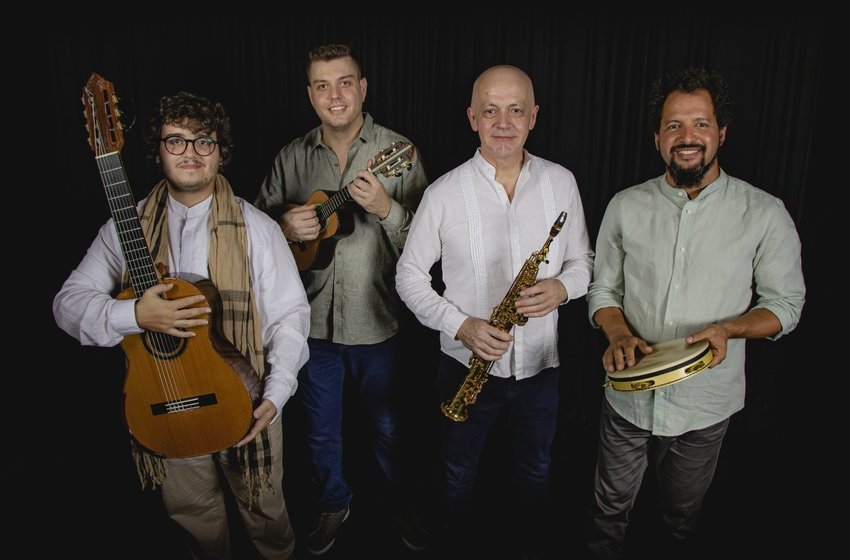 Quarteto de choro Chá de Cevada realiza apresentação gratuita em São Francisco do Sul neste domingo
