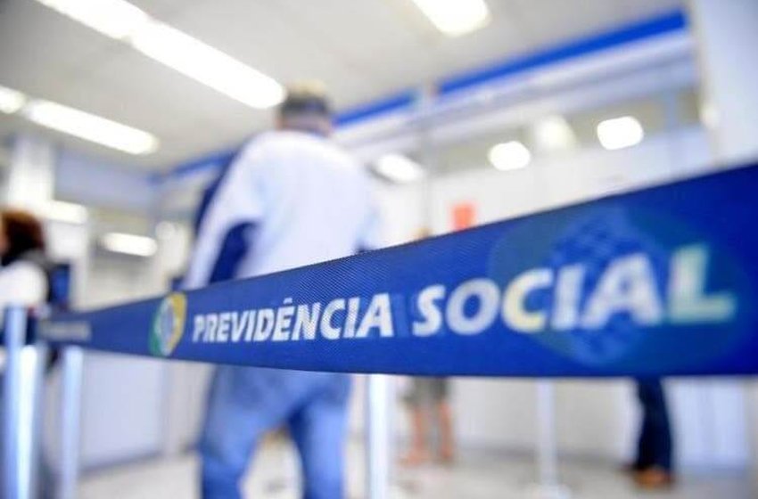 Saiba como fica o INSS após reajuste de 3,71% do INPC