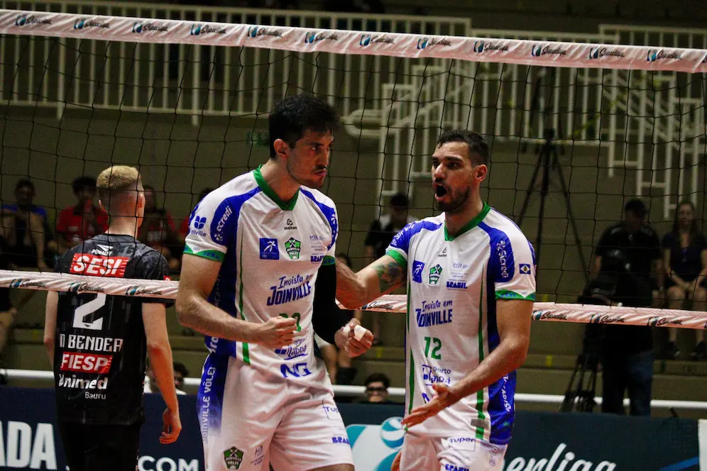 Joinville Vôlei vence Sesi Bauru fora de casa de forma incontestável e se recupera na Superliga