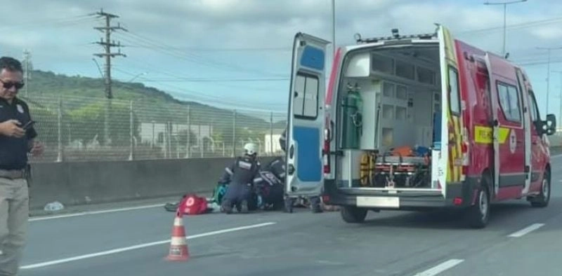 Acidente na BR-280 em Guaramirim mata motociclista e pedestre